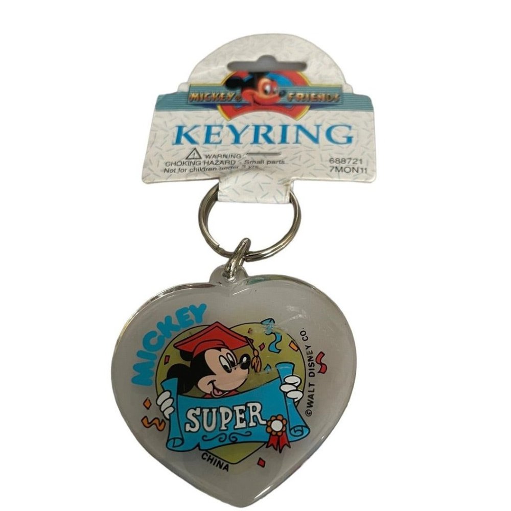Mickey & Friends Keyring Super Graduate 25050/41 Plastic Heart Key Chain‎